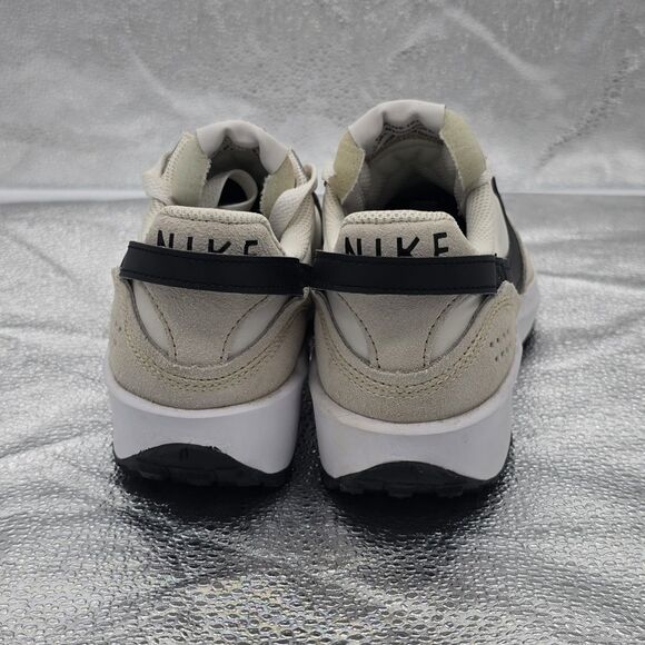 Nike Women's Waffle Debut Sneakers Beige Size 6.5 DH9523-102 Athletic Comfort - Picture 4 of 8
